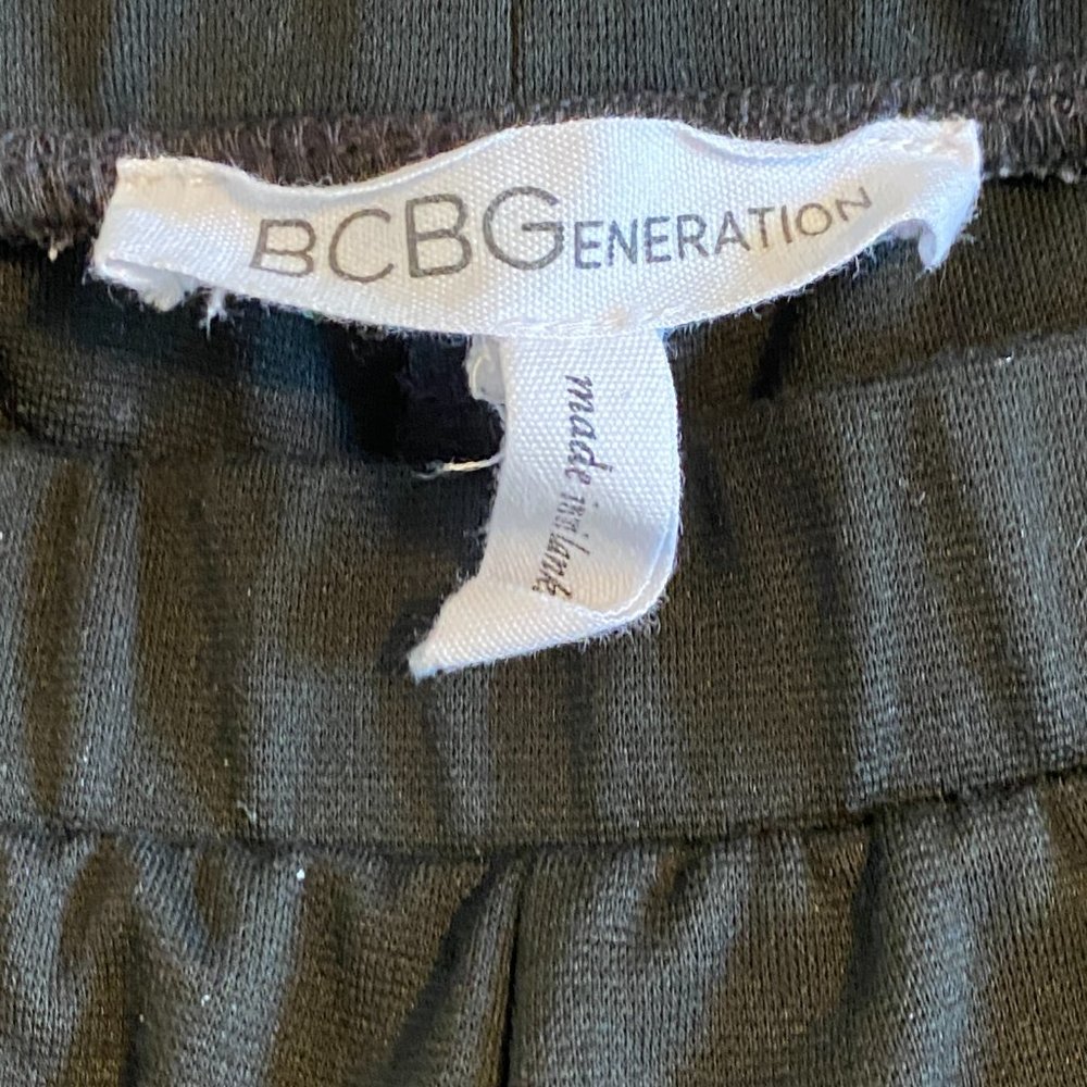 BCBGeneration Leggings with Faux Leather Paneling Black Size Small - Picture 5 of 12